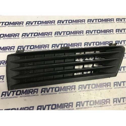 Решетка противотуманки левая Opel Zafira B 2005-2008 13124987